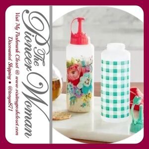 🦋 New Pioneer Woman Sweet Romance Squeeze Bottles